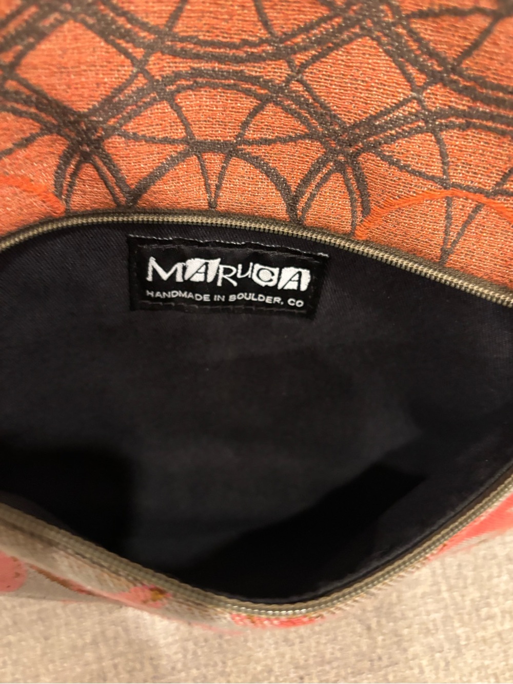 Maruca Crossbody Bag - Picture 3 of 5